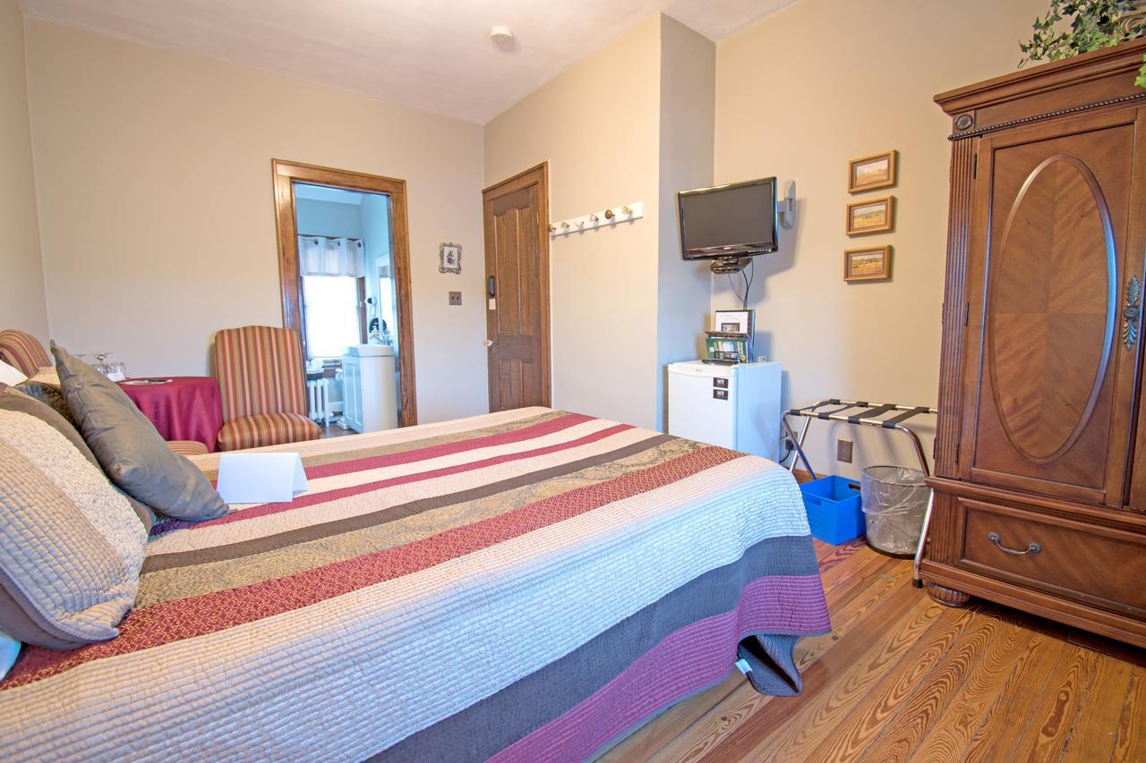 Greystone Manor Apartment *